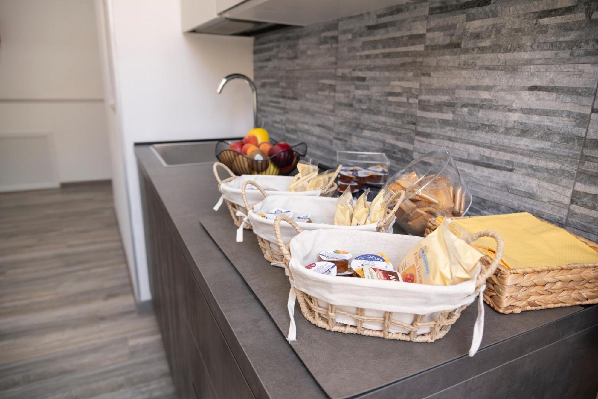 Trastevere Luxury Rooms Rome Exterior photo